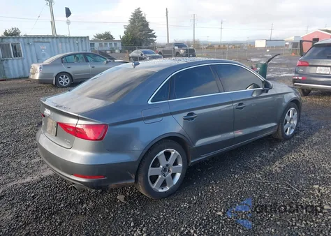 2015 Audi A3 2.0T Premium z USA, uszkodzony, nr VIN WAUBFGFF8F1002896